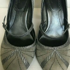 Cole Hahn Mary Jane  pumps